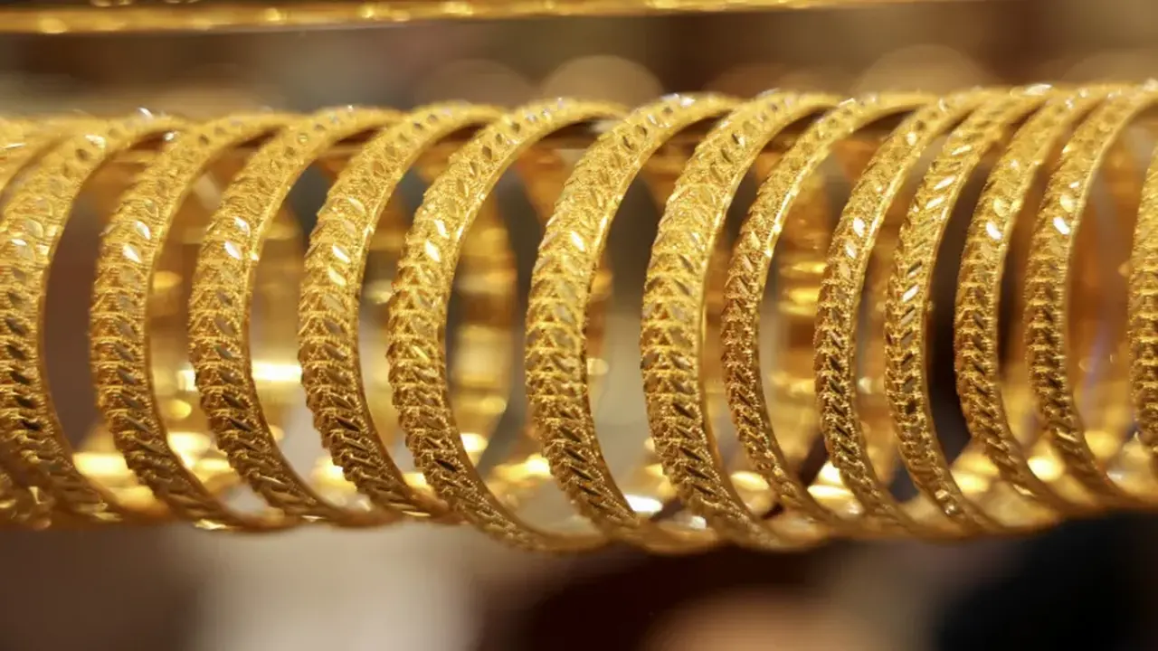 تراجع حاد في أسعار الذهب بالسوق المحلية قبيل حلول عيد الفطر